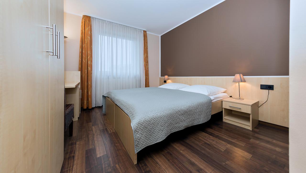 Haus Fabry Hotel Хилден Екстериор снимка