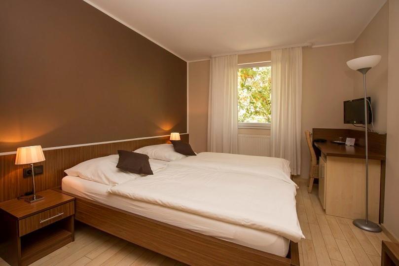 Haus Fabry Hotel Хилден Екстериор снимка
